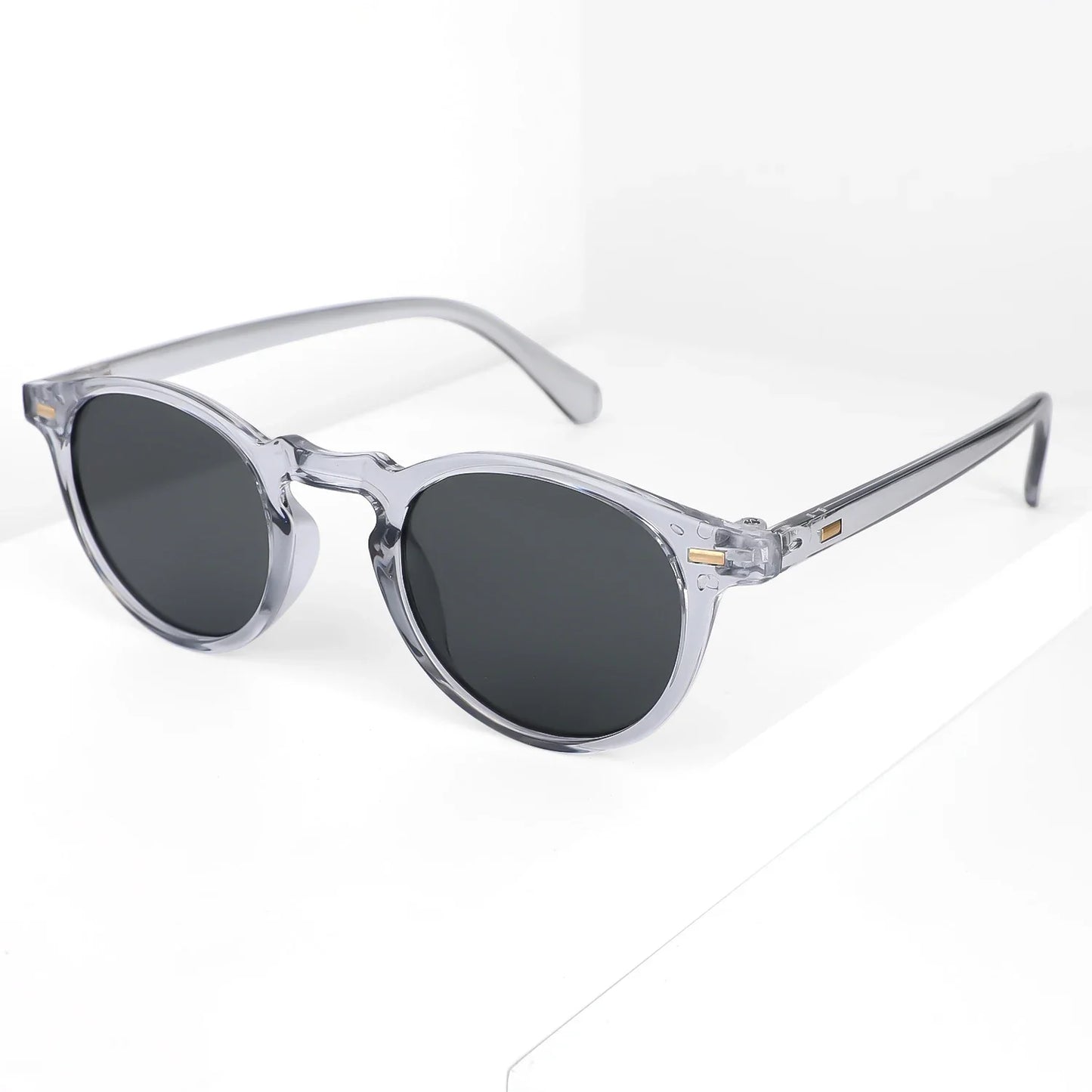 Small Round Sunglasses — Retro Classic UV400 Shades for Men & Women, Perfect for Travel, Shopping & Hiking