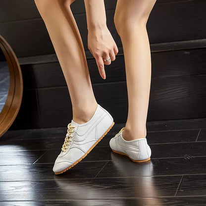 2025 New German Training Shoes for Women, Genuine Leather Lace-up Sneakers, Retro Flat Forrest Gump Style, Large Size