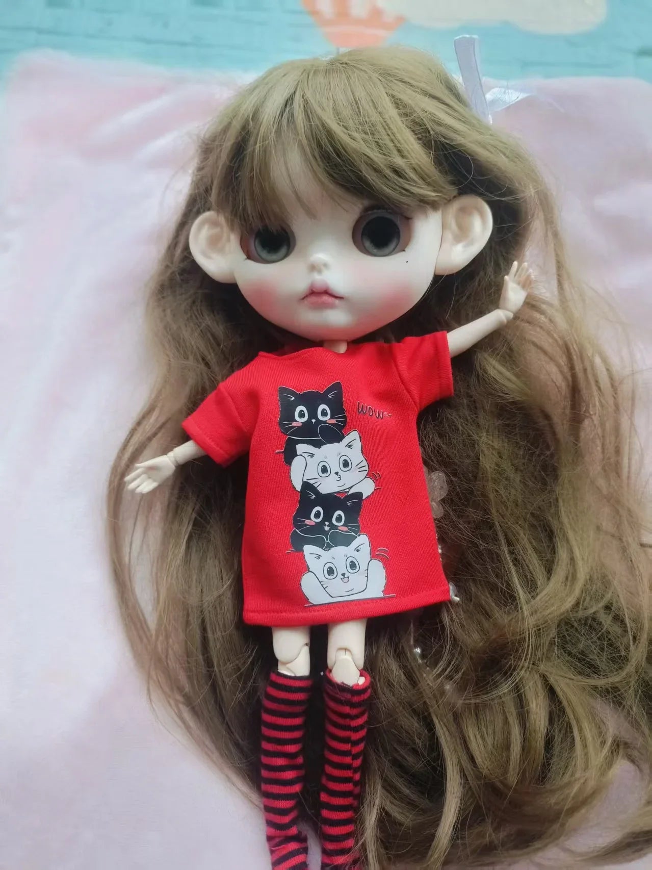 Handmade OB24 1/6 Blyth Doll Clothes – Cartoon T-Shirt with Striped Socks for 1/6 Doll Accessories