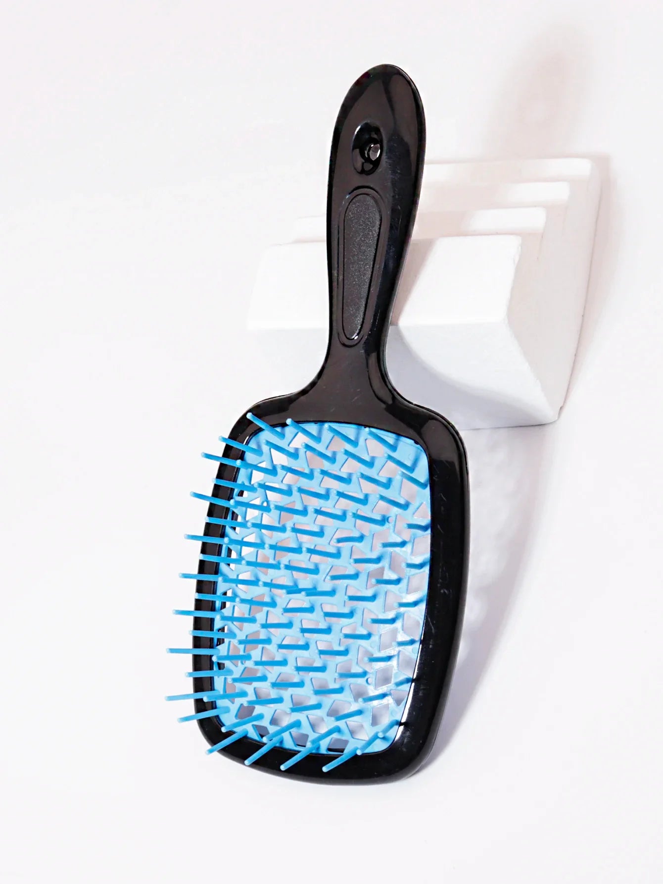 Tangled Hair Combing Massage Brush — Hollow Curly Hair Salon Brush for Real Hair & Wigs