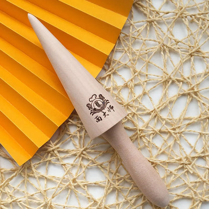 Wooden Egg Roll Ice Cream Cone Mold – Spiral Croissant & Cream Horn Pastry Roller for Omelet, Waffle & Baking Kitchen Tool