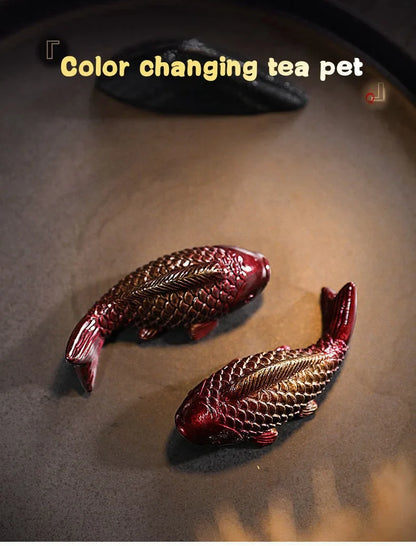 Colour-Changing Koi Carp Tea Table Ornaments – Creative Zen Desktop Decorations, Two Fish Report Happiness Teaware Accessories
