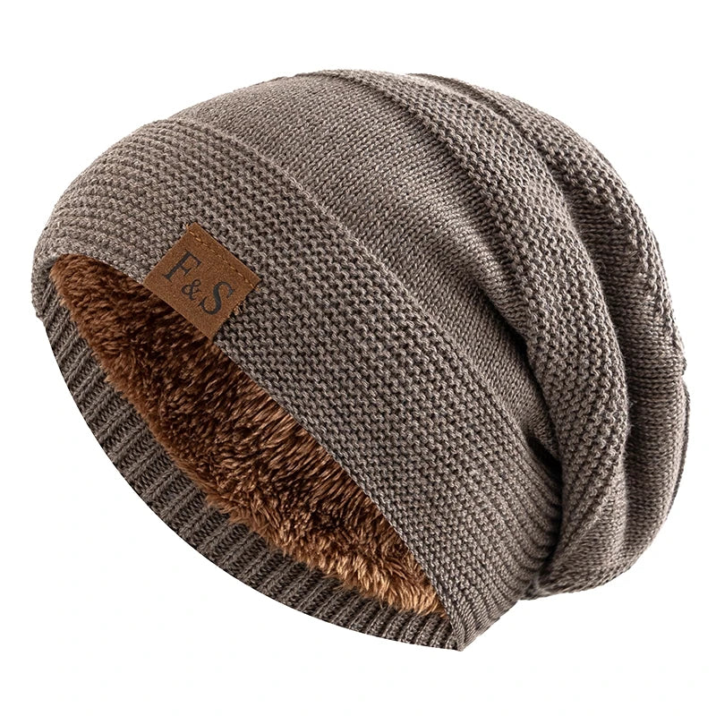 Unisex Slouchy Winter Beanie Hat - Fur-Lined Knitted Cap for Men and Women, Casual Winter Decor