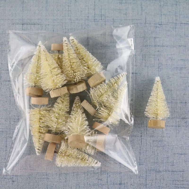 Mini Artificial Christmas Tree Figurine — Sisal, Silk & Cedar Pine for Fairy Garden, Micro Landscape & New Year Decor