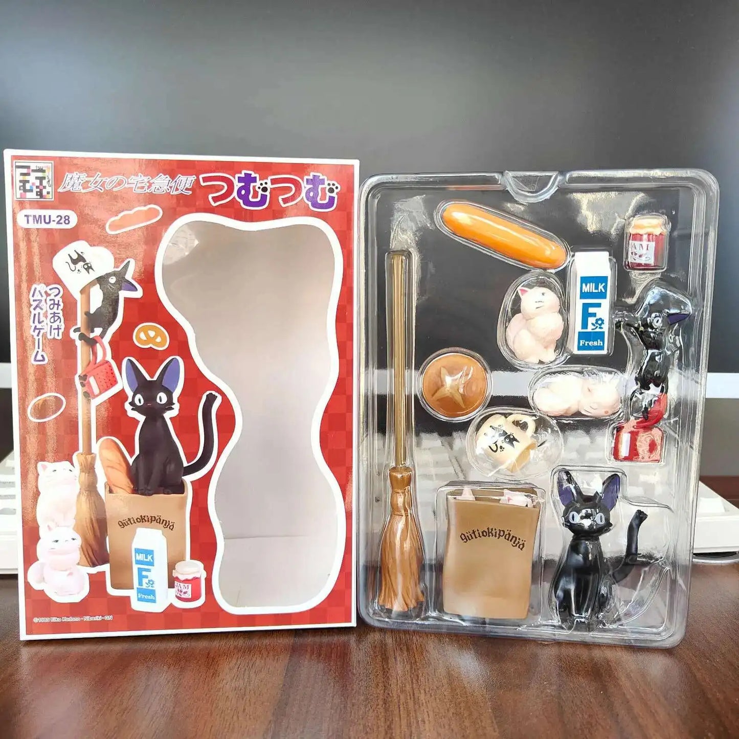 Hayao Miyazaki Totoro Mini Figure – Cute Anime PVC Statue, Kawaii Room Ornament & Kids Christmas Gift