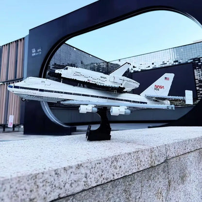 2025 ICONS Shuttle Carrier Aircraft Model – 10,360 DIY Building Blocks Bricks Toy for Kids, Creative Home Decor & Christmas Gift