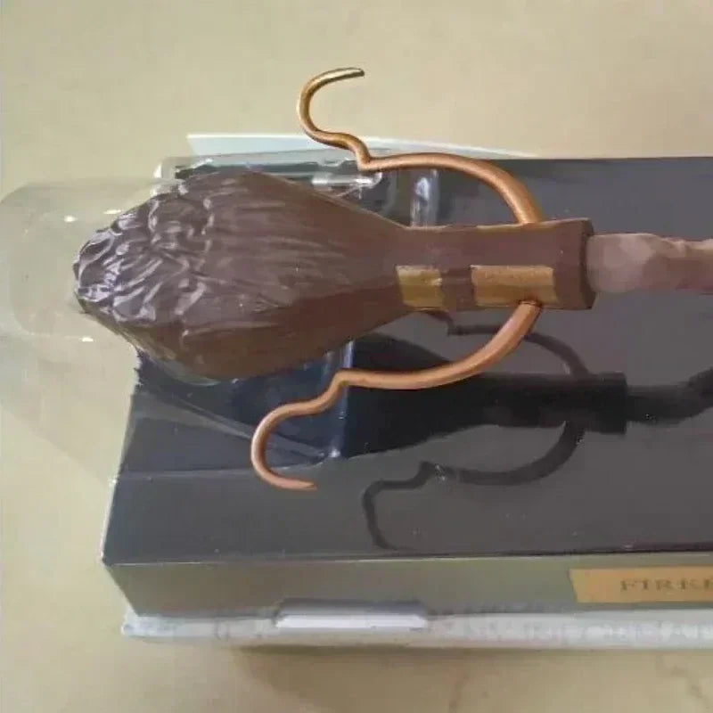 Haries Cosplay Prop Levitating Harry Potter Broomstick – Nimbus 2000 & Firebolt Model, Magic Trick Toy & Collectible Gift