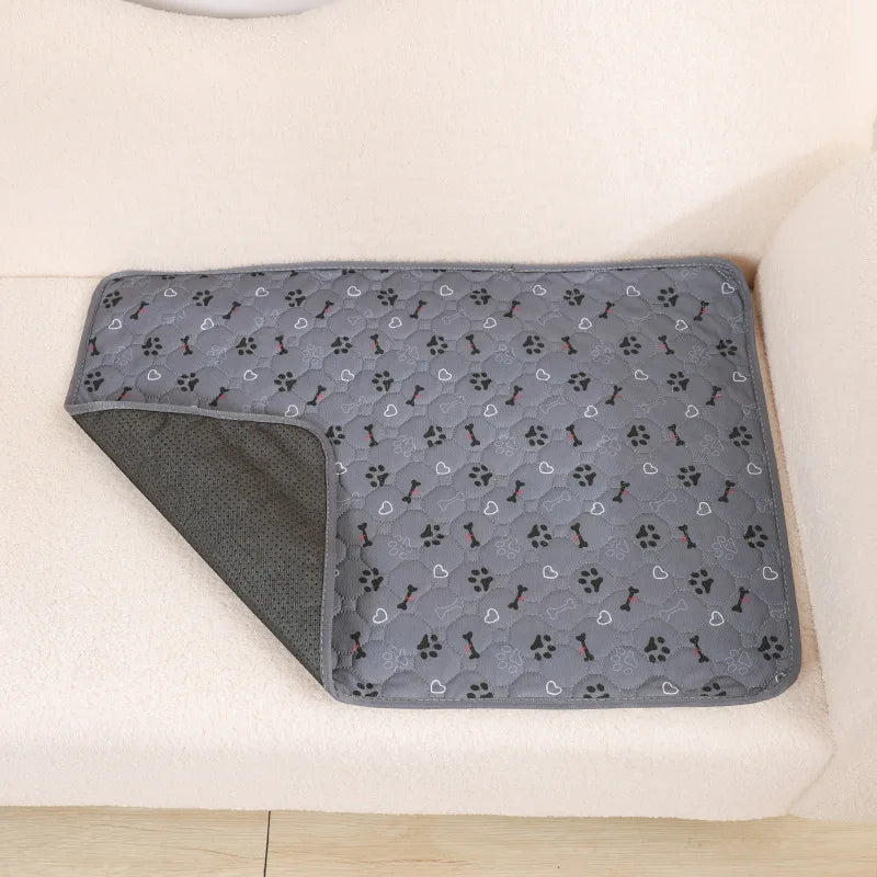 Reusable Dog Pee Pad Blanket – Absorbent Washable Puppy Training Mat & Pet Bed, Urine Protector for Car Seat, Pet Supplies