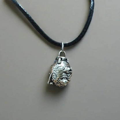 Berserk Behelit Egg of the King Necklace – Retro Griffith & Guts Copper Pendant, Anime Jewelry Cosplay Gift