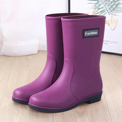 Women’s Four-Season Waterproof Rain Boots – Mid-Tube Non-Slip Rubber Shoes with Cotton Lining for Outdoor Fashion