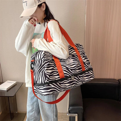 Women’s Carry-On Travel Bag – Spacious Animal Print Nylon Gym & Sports Bag, Large Capacity Weekend Overnight Bag