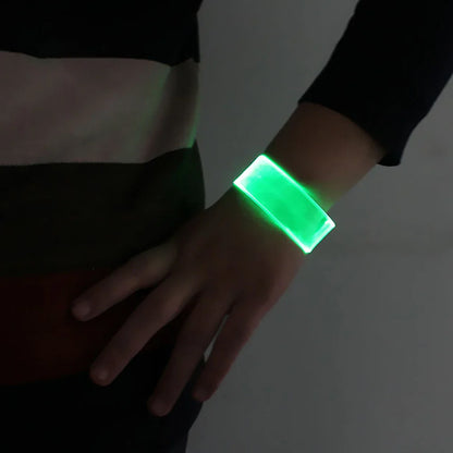 Silicone Sound Controlled LED Light Bracelet - Light-Emitting Bracelet for Entertainment Parties, Wristband with Halloween Theme