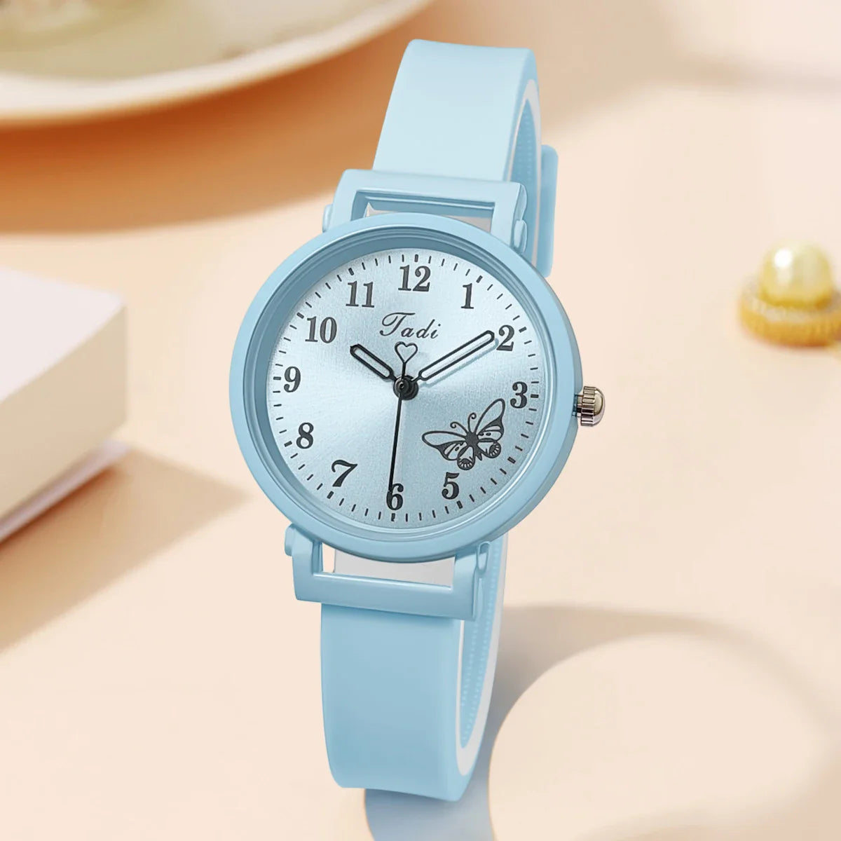 Women’s Silicone Strap Quartz Watch – Casual Wristwatch Gift for Ladies