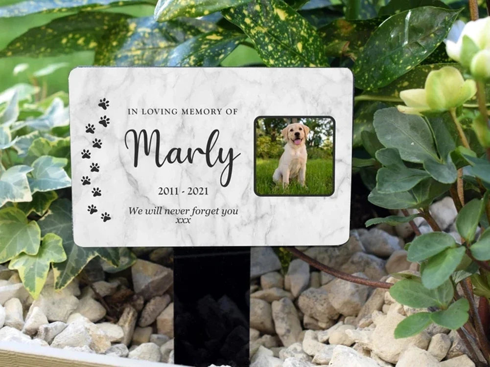 Personalized Pet Memorial Stake – Acrylic Grave Marker for Dog & Cat with Photo & Text