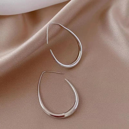925 Silver Geometric Oval Hoop Earrings for Women – Simple Design Wedding & Party Jewelry (EH2008)
