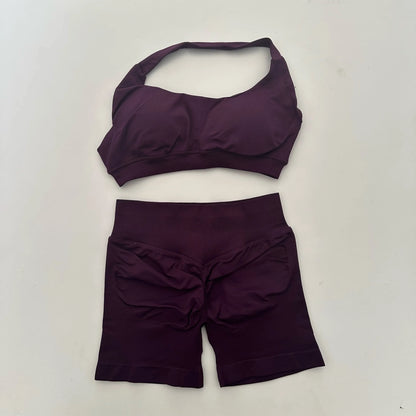 2PCS Seamless Yoga Workout Set – Scrunch Shorts & Halter Sports Bra Gym Fitness Outfit