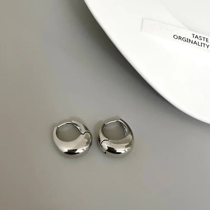 Stainless Steel Chunky Hoop Earrings – Smooth Round Statement Hoops for Women & Girls, Punk Fashion Jewelry