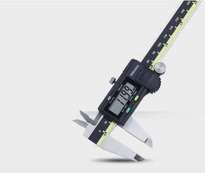 Mitutoyo Japan 500-196-20 — 150mm/6" Absolute Digital Digimatic Vernier Caliper