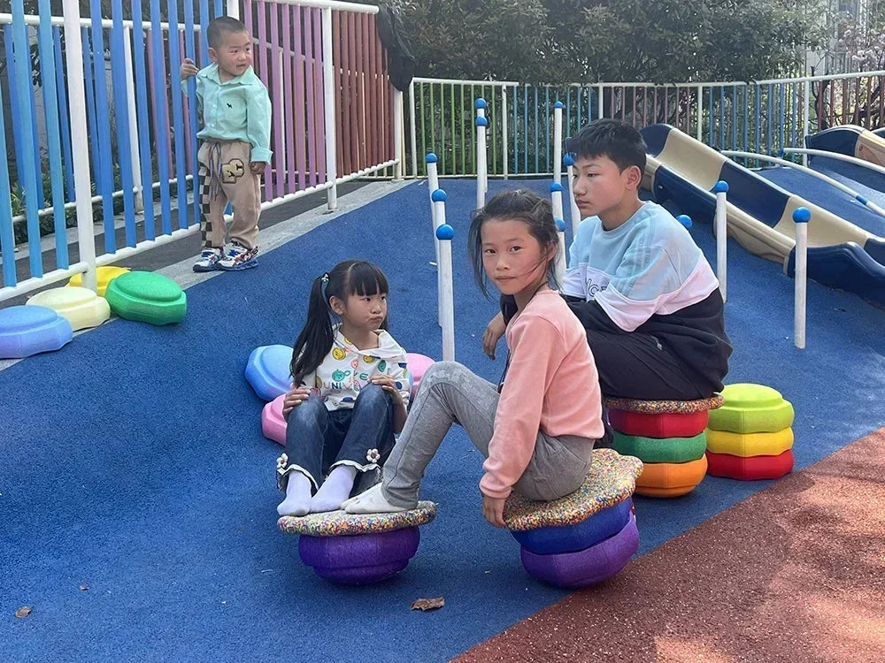 Outdoor Crossing Stone Training Equipment - Children's Foot Sense System & Balance Board for Early Education