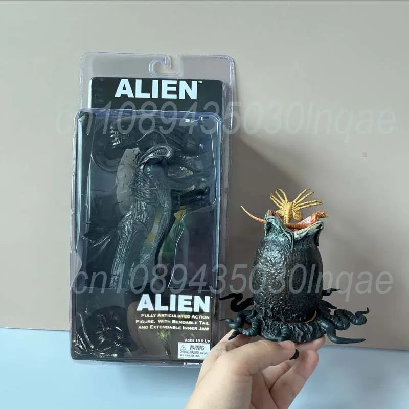 NECA Xenomorph Warrior Figure – Alien vs Predator AVP Big Chap 40th Anniversary Egg Facehugger Action Toy