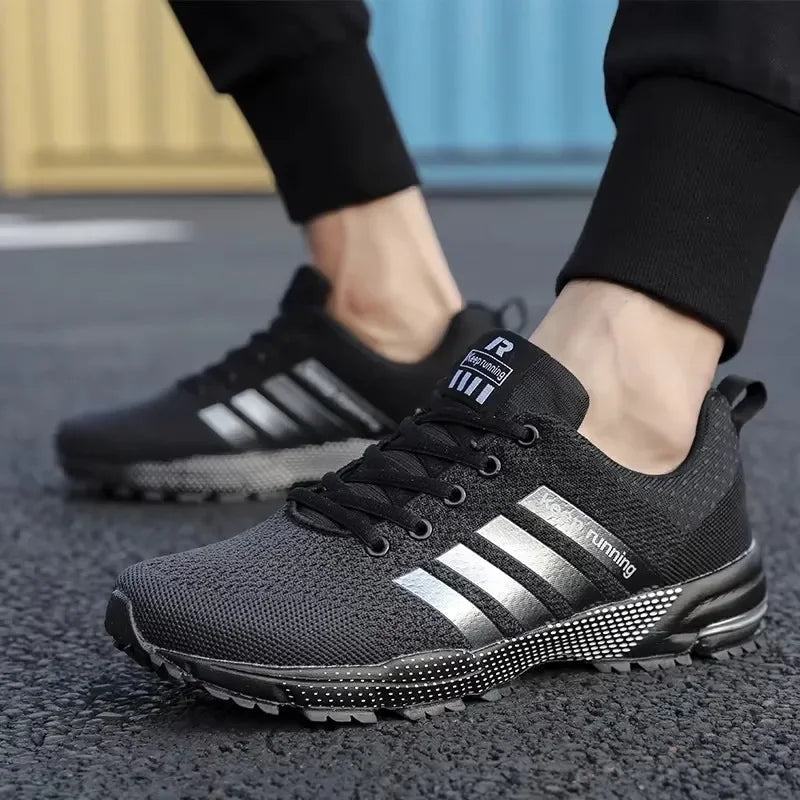 Men's Eye-Catching Street Board Shoes — Color-Match Breathable Anti-Slip Walking Sneakers