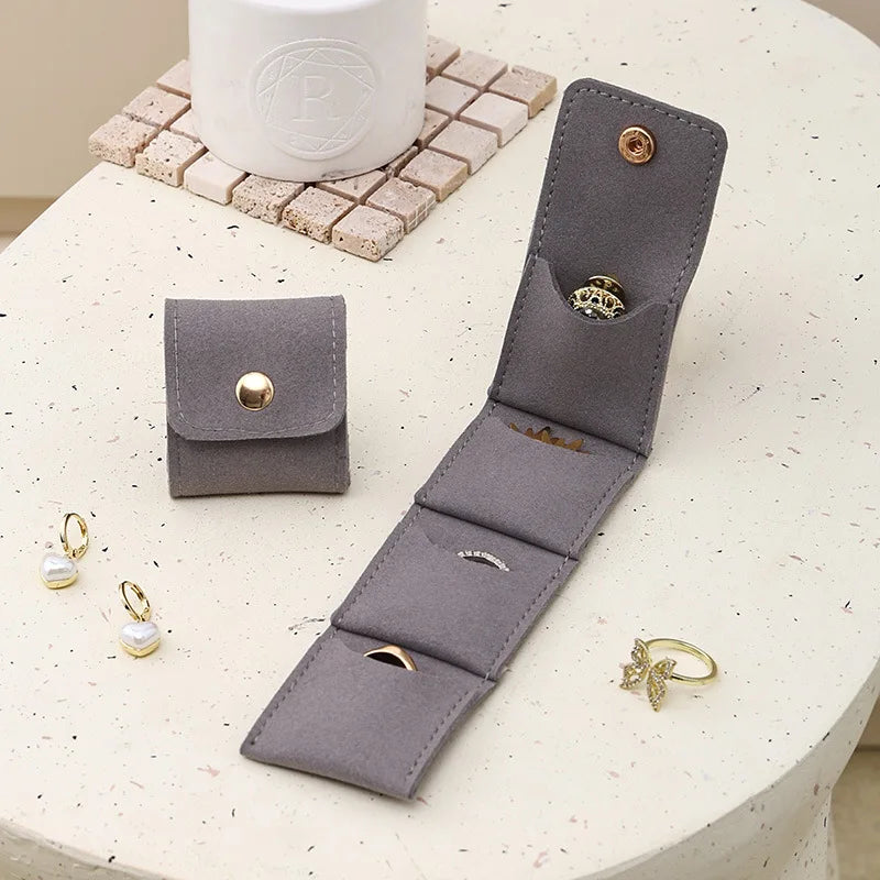 Fashion Velvet Jewelry Display & Storage Bag – Foldable Organizer for Rings, Necklaces & Earrings Travel Packing Case