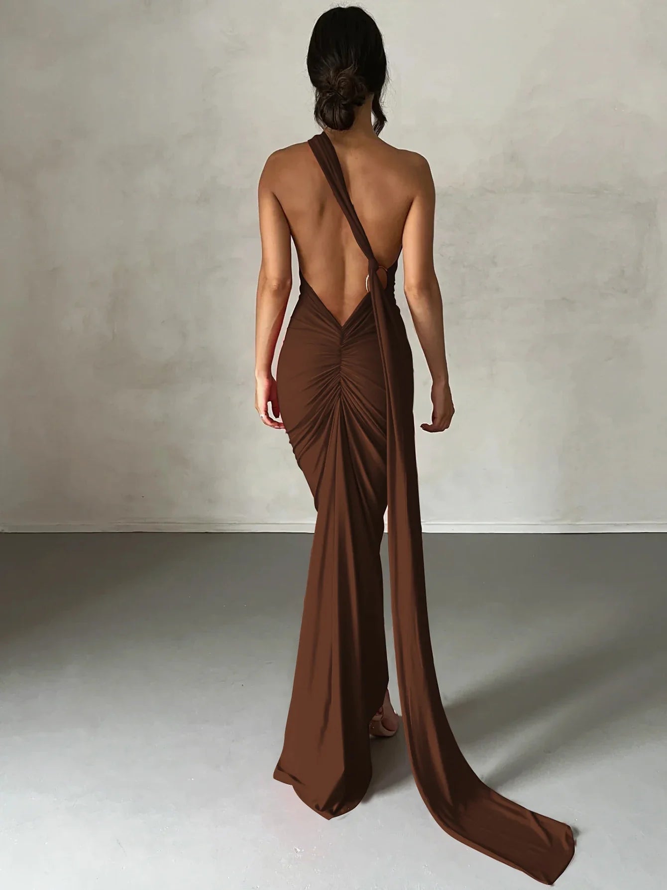 Hugcitar One Shoulder Backless Maxi Dress for Women – Adjustable Scarf Ruched Sexy Elegant Y2K Festival & Streetwear Party Outfit