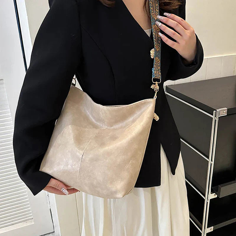 Wide Geometric Strap Shoulder Bag - Large Capacity Crossbody PU Leather Bag for Women, Retro Style for Shopping and Travel