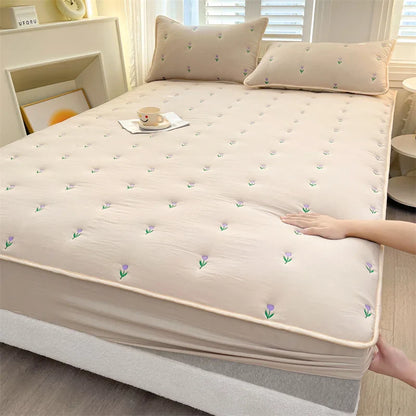 Thick Embroidered Mattress Cover 90x200 – Elastic Fitted Sheet Queen Size Bed Cover (Pillowcase Sold Separately)