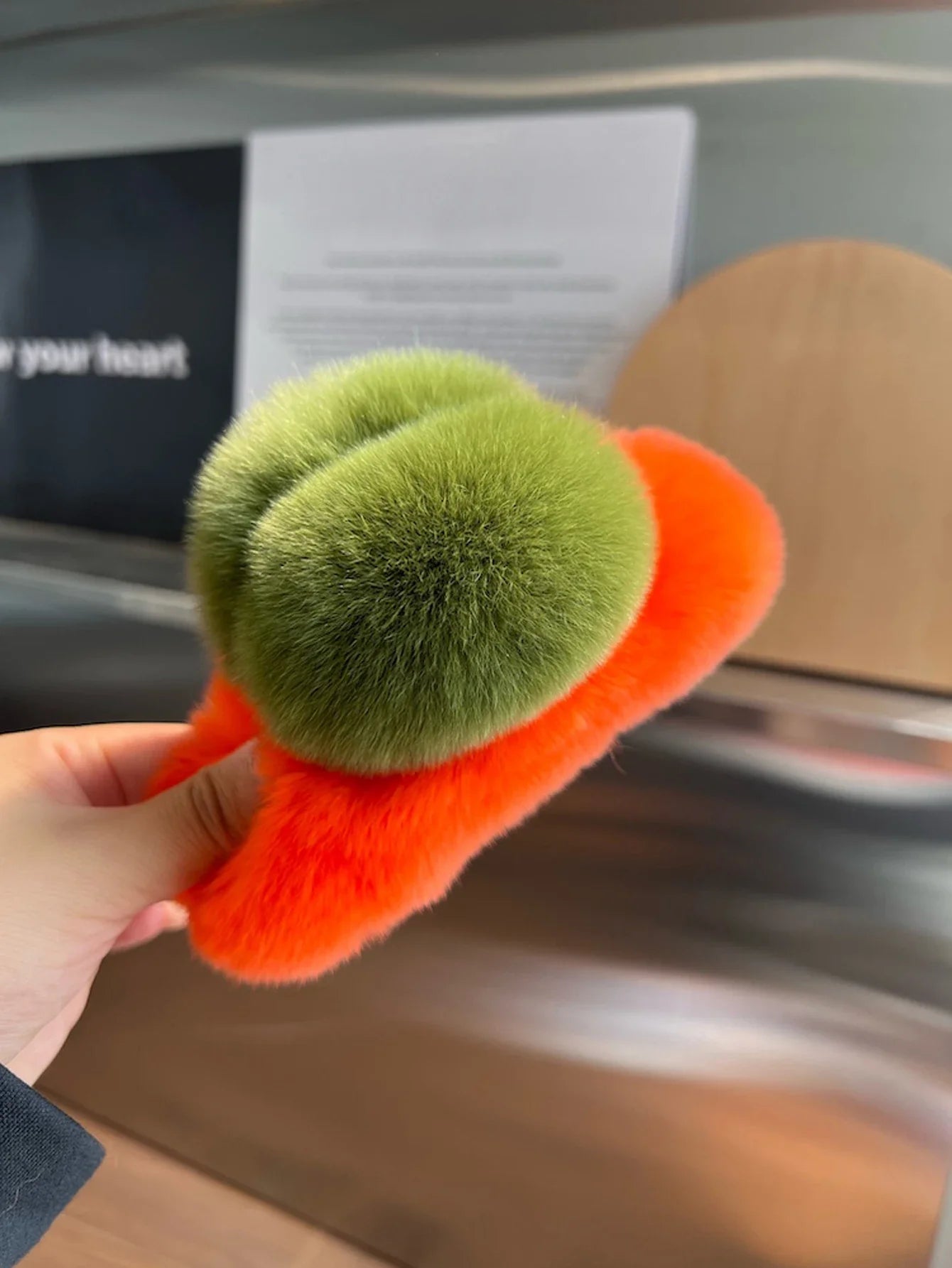 Winter Fuzzy Hair Claw for Women – Warm Fluffy Natural Rex Rabbit Fur Hair Clip, Elegant Fashion Party Accessory