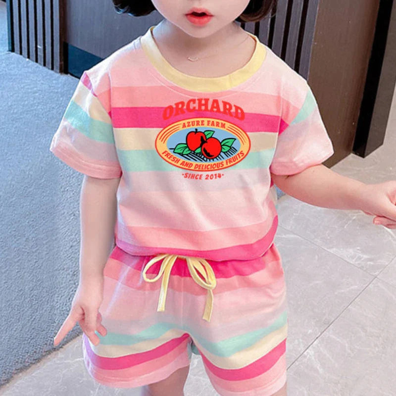 Cute Hello Kitty Summer Clothing Set for Baby Girls - T-Shirt & Elastic Waist Shorts Outfit
