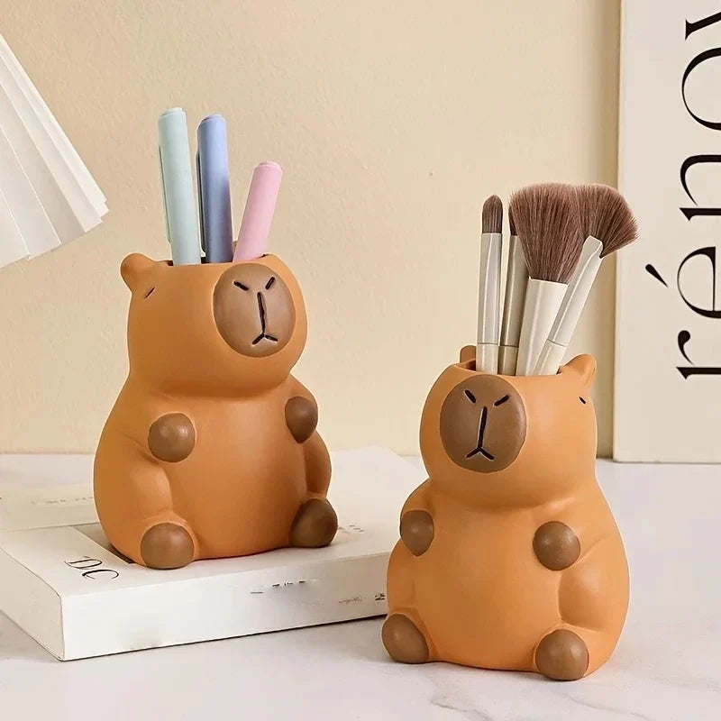 Cute Capybara Pen Holder — Makeup Brush Organizer and Desk Decor, Creative Storage for Office and Home