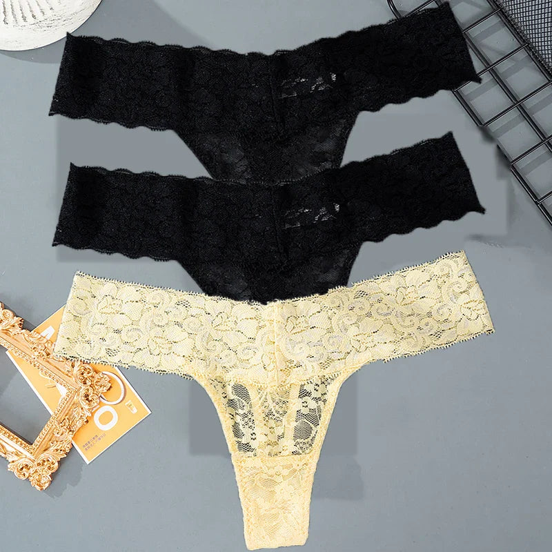 3PCS Lace Floral Women’s Panties - Low Waist Breathable Briefs & Thong, Sexy G-String Transparent Underwear (M-2XL)