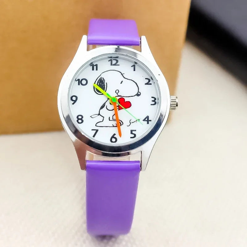 Cute Snoopy Kids Quartz Watch — Kawaii Anime Wristwatch with Colorful Luminous Hands, Fashionable Gift for Boys