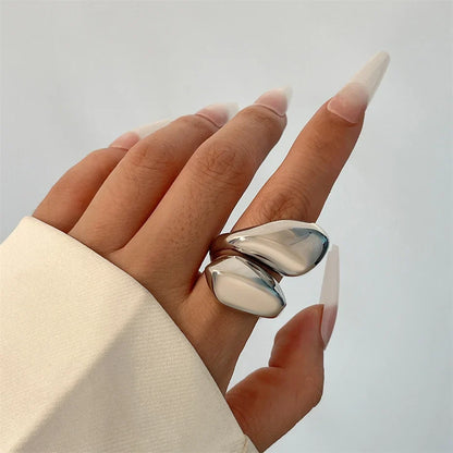 Ingemark Punk Snake Ring – Exaggerated Water Drop Geometric Adjustable Open Finger Ring for Women, Vintage Couple Jewelry