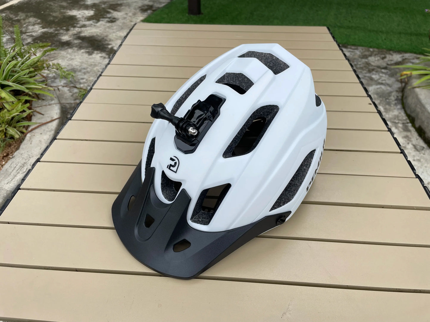 Ultralight Cycling Helmet for Road & MTB, Integrally-Molded Bike Safety Cap, Racing Bicycle Gear for Men & Women