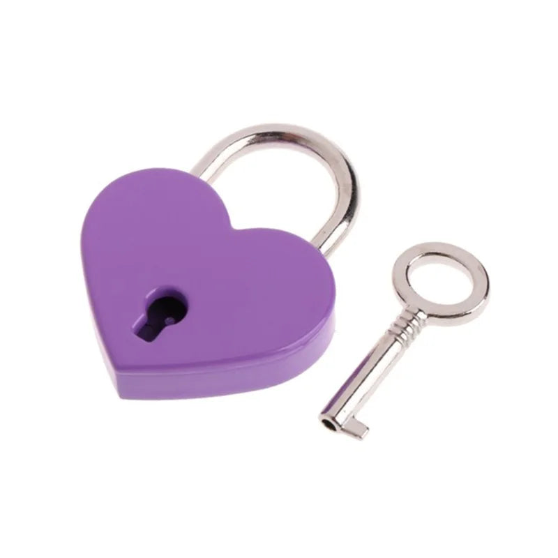 30x39mm Antique Heart-Shaped Padlock – Vintage Pink Romantic Key Lock for Diaries, Weddings, and Jewelry