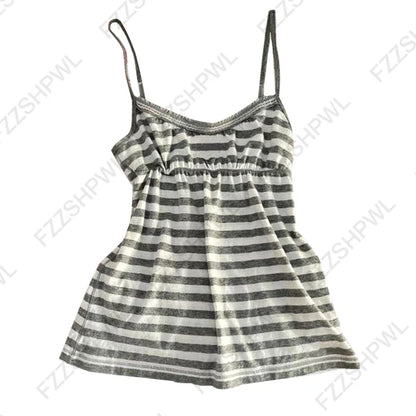 Women’s Grunge Punk Gothic Camisole Top – Y2K V-Neck Bow Lace Slim Fit Crop Cami Streetwear