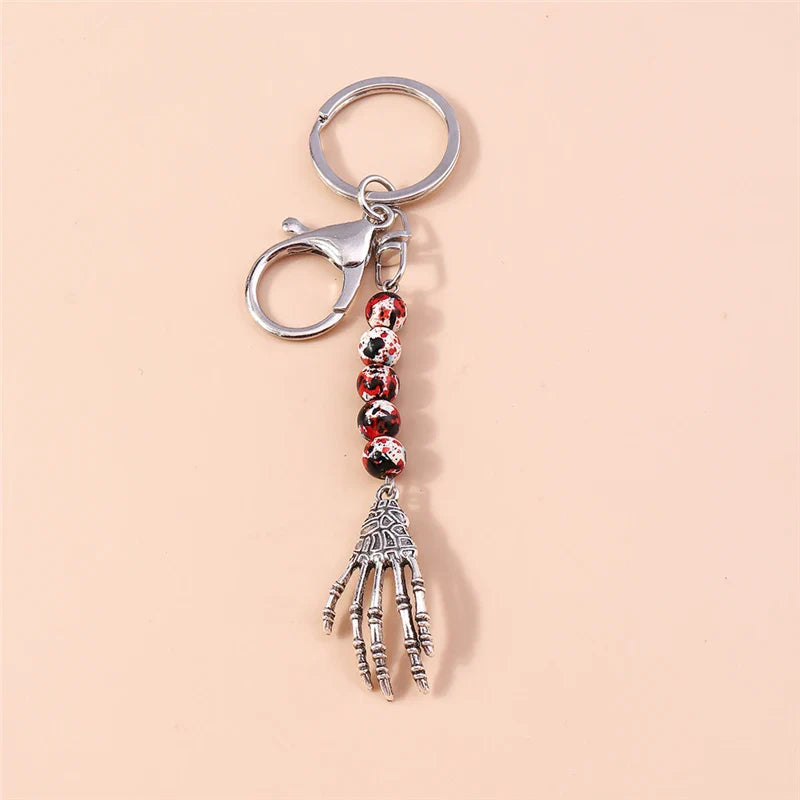 Retro Gothic Punk Heart Cross Keychain – Metal Flower Key Ring Pendant for Car Keys, Handbag Decor & Jewelry Gift