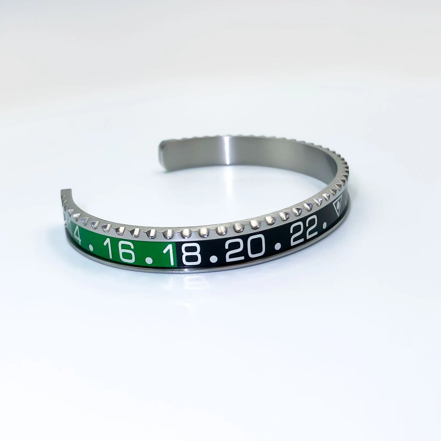 New Stainless Steel Digital Display Bracelet — Fashion Jewelry for Men & Women