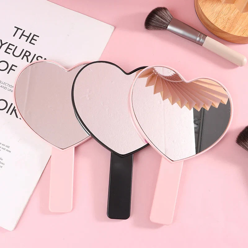 High Definition Heart-shaped Handheld Eyelash Mirror: Makeup Vanity Mirror Girl Gift