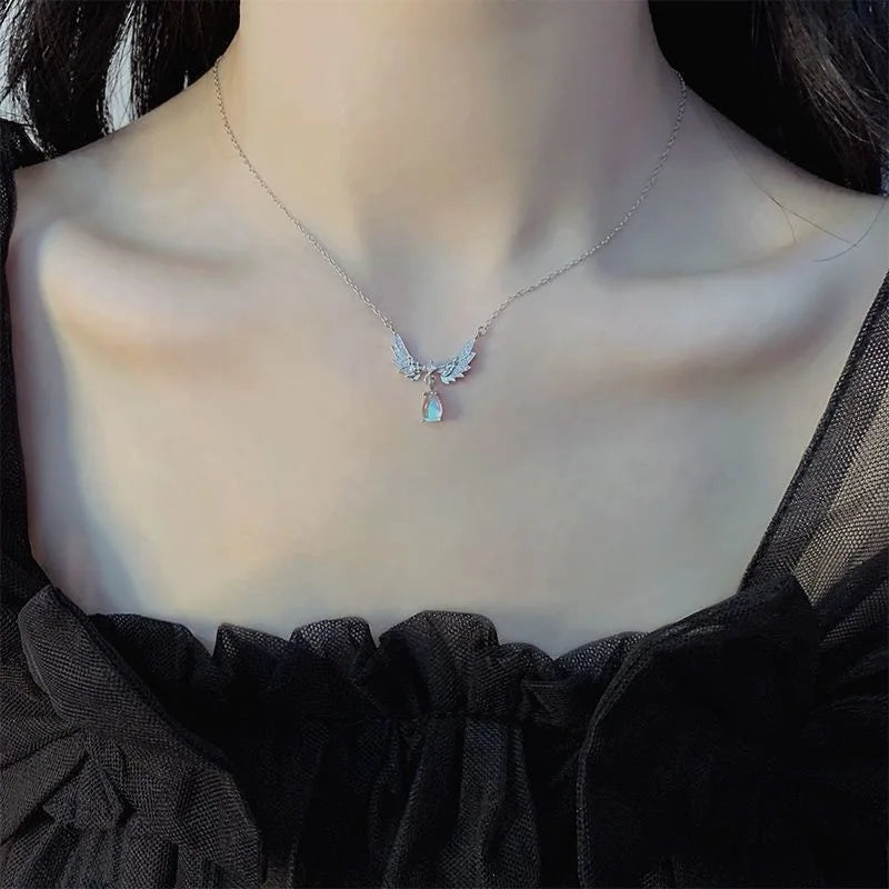 Light Luxury Angel Wings Necklace – Moonstone Pendant Collarbone Jewelry for Women