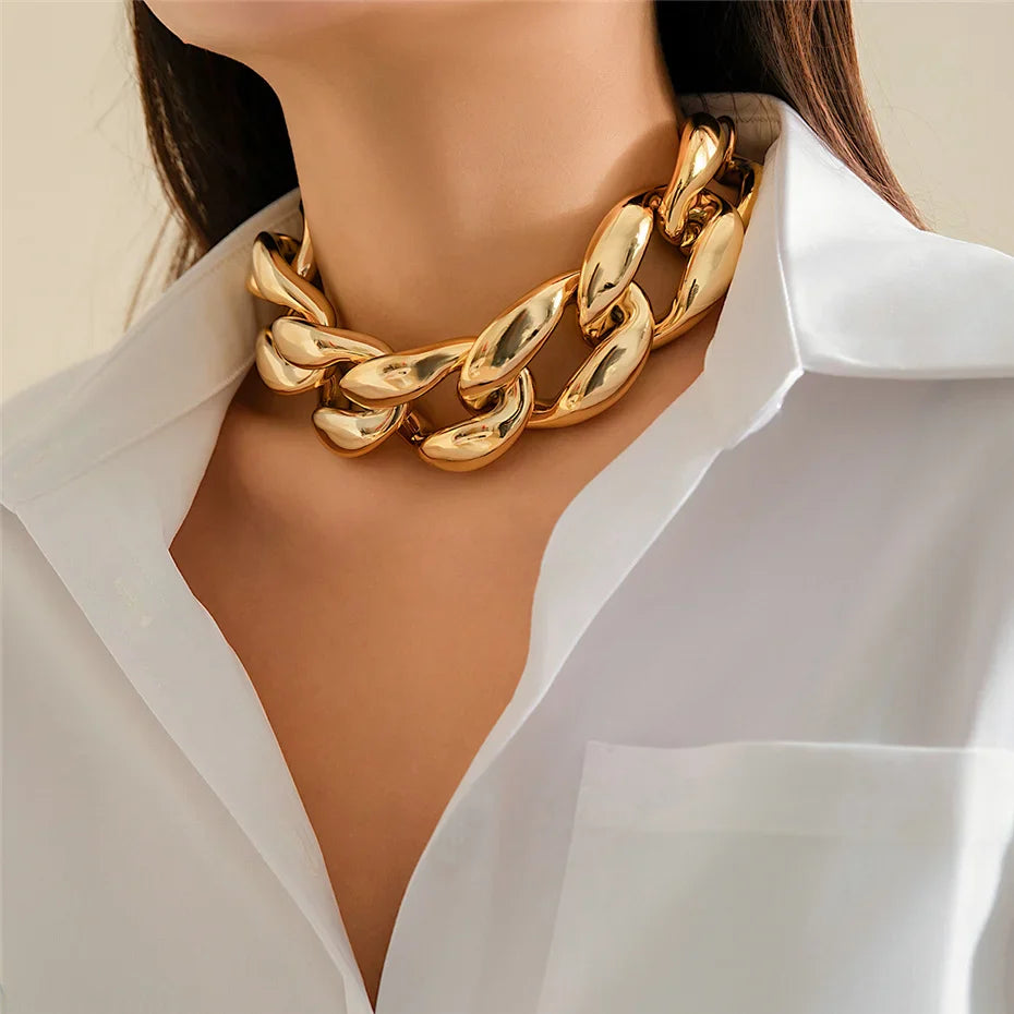 Exaggerated Plastic CCB Chunky Chain Necklace – Vintage Goth Twisted Lock, Thick Choker, Grunge Jewelry for Women & Men, Steampunk Style
