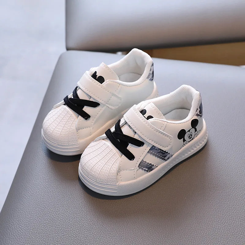 Children’s Casual Sports Shoes — Boys & Girls Soft-Soled Small White Shoes, Fashionable & Comfortable Sneakers