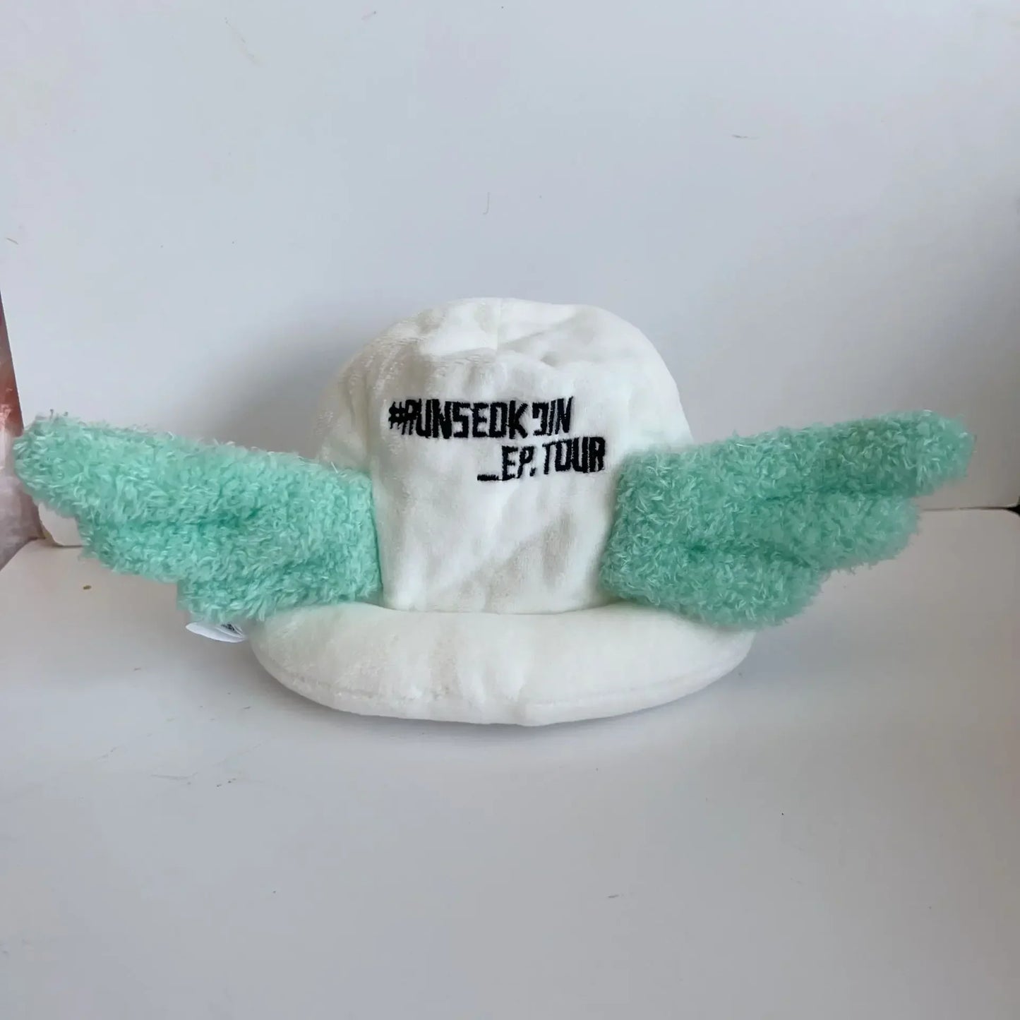 Korea Wootteo Plush Toy – Kawaii Astronaut Wings Stuffed Doll Keychain for Backpack, JIN Design, Fan Gift
