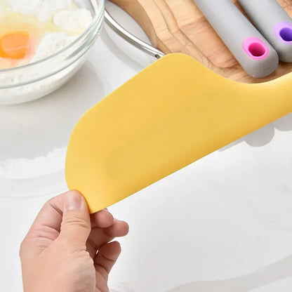 Large Silicone Cake Spreader – Heat Resistant Durable Baking Spatula for Spreading, Mixing & Cutting Creams (Home & Commercial Use)