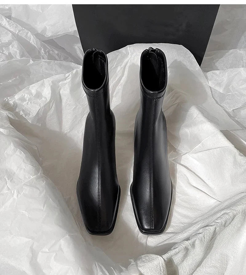 Vintage Warm Cotton Women’s Ankle Boots – Fashionable Square Toe, Elegant Autumn & Winter Short Booties with Thick Heel