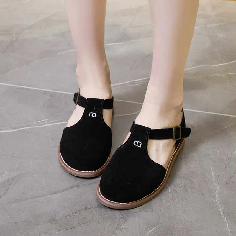 AIYUQI Women’s Retro Leather Sandals 2024 — Flat Sole Hollow Roman Style Summer Shoes