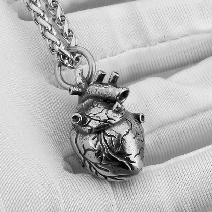 Fashion Minimalist Anatomical Heart Necklace — Unisex Hip Hop Pendant in Vintage Stainless Steel Jewelry