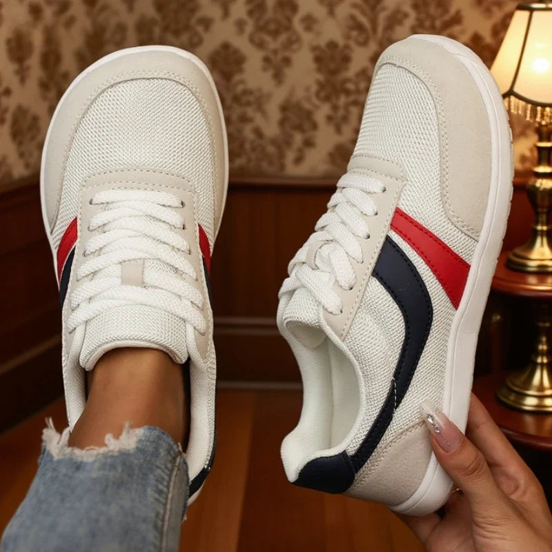 Women's Wide-Toe Canvas Sneakers — Barefoot Casual Black Flats, Breathable Mesh Running Shoes, Fashionable Wide-Last Footwear